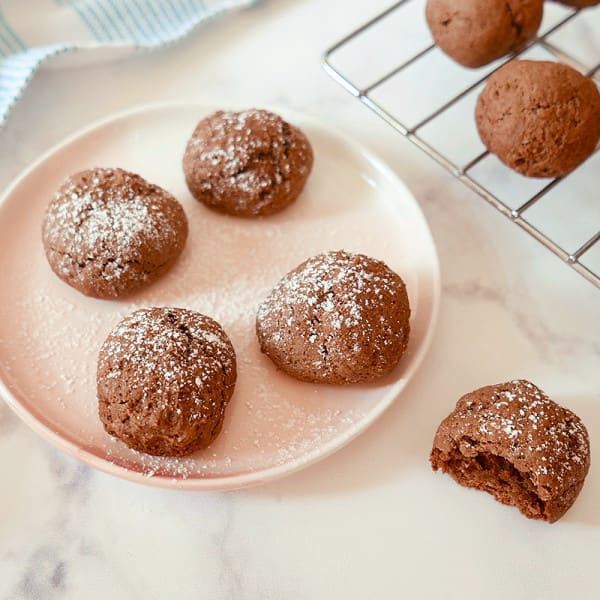 Photo of Fudgy chocolate cookies by WW