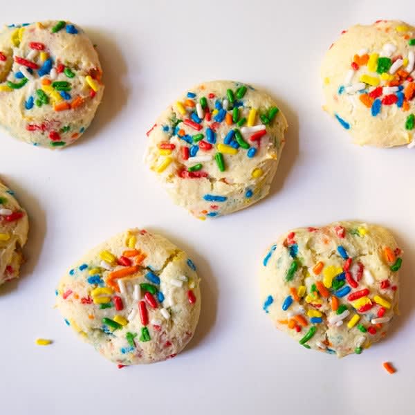 Photo de Biscuits au sucre multicolores sans gluten par WW