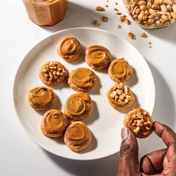 Photo de Biscuits au beurre d’arachide avec arachides concassées par WW