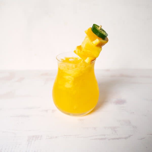 Photo de Cocktail pétillant sans alcool à l’ananas et au piment jalapeno par WW
