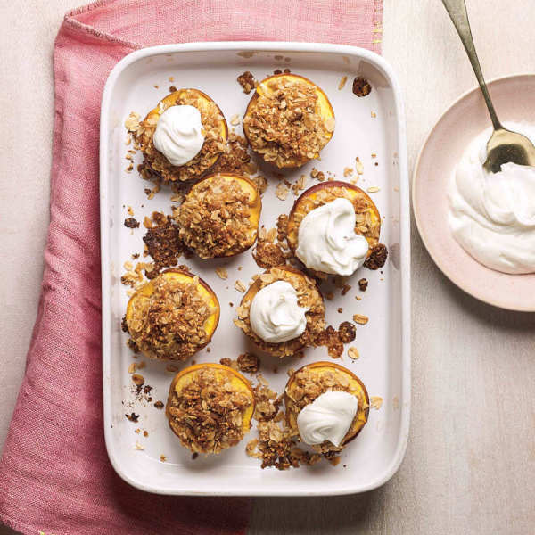 Photo of Baked peaches with almond-crisp topping by WW