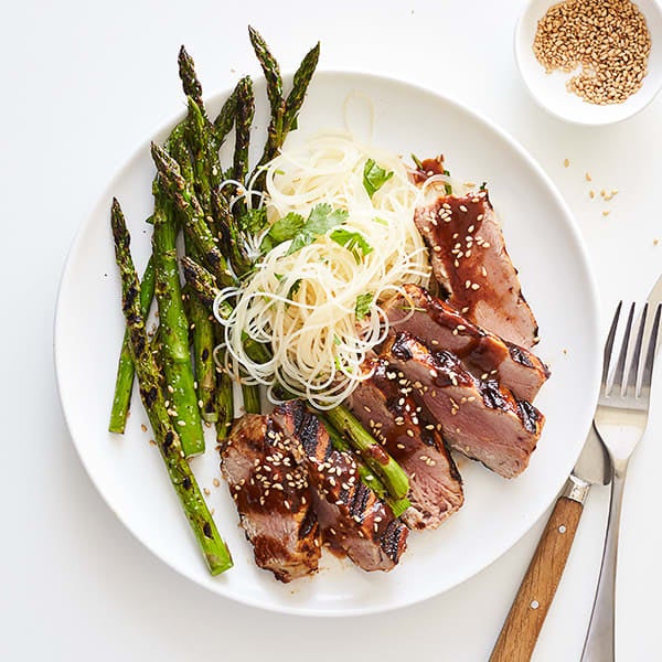 Photo of Hoisin-glazed tuna with asparagus and rice noodles by WW