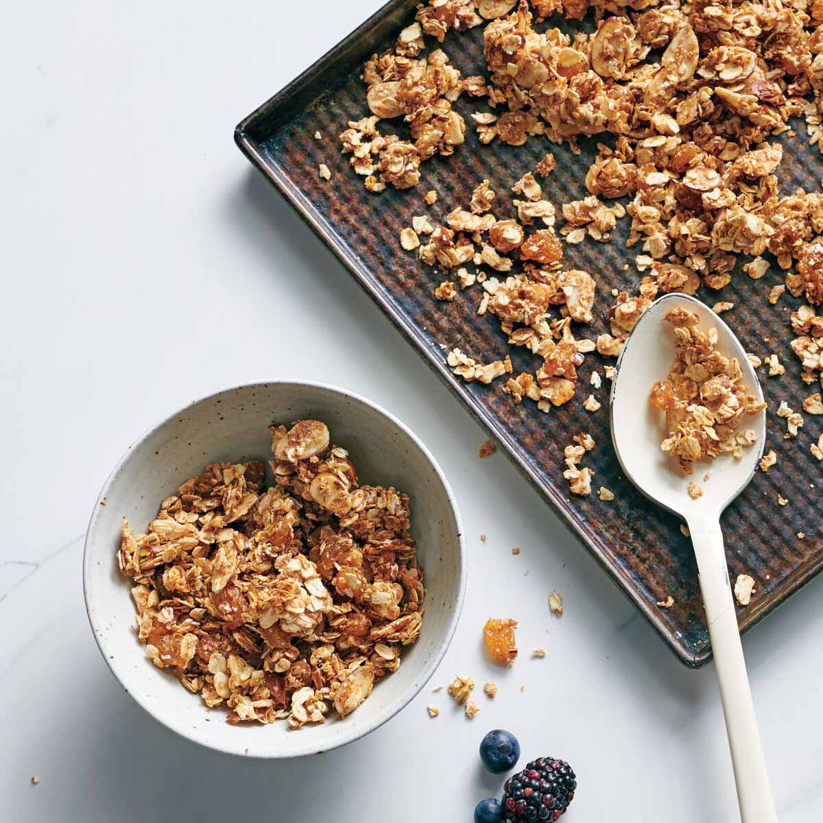 Photo of Fruit and Nut Granola by WW