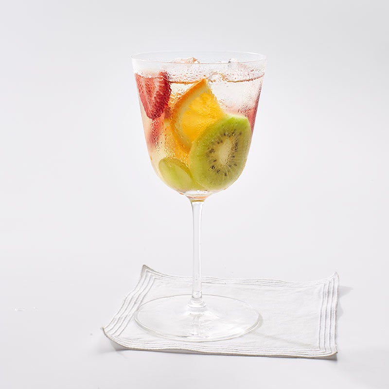 Photo of Fruity sangria with VinZero by WW