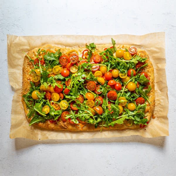 Photo of Five-Ingredient Pepper & Tomato Sheet Pan Pizza by WW